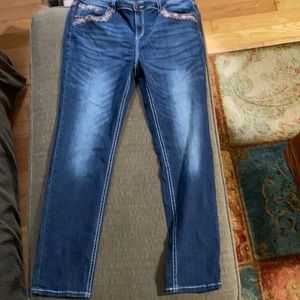 Grace in LA Jean size 19